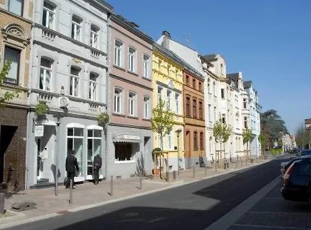 Penzion Balthasar Neumann Speiserei & Gaestehaus - Zentrum -e-ladestation, Naehe Phantasialand