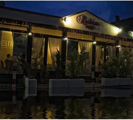 Penzion Balthasar Neumann Speiserei & Gaestehaus - Zentrum -e-ladestation, Naehe Phantasialand 2*