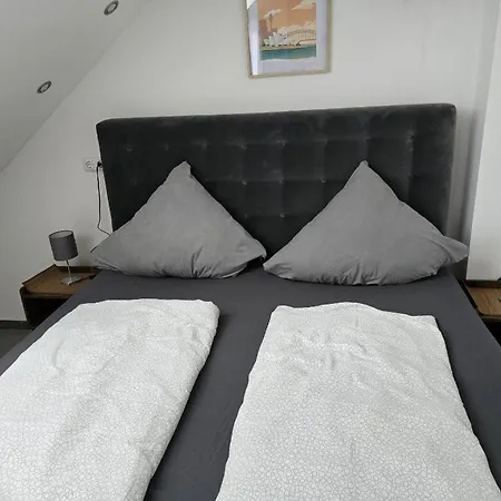 Balthasar Neumann Speiserei & Gaestehaus - Zentrum -e-ladestation, Naehe Phantasialand