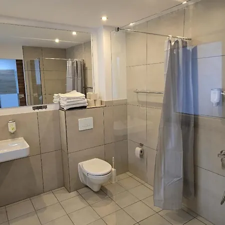 Balthasar Neumann Speiserei & Gaestehaus - Zentrum -e-ladestation, Naehe Phantasialand 2* Brühl