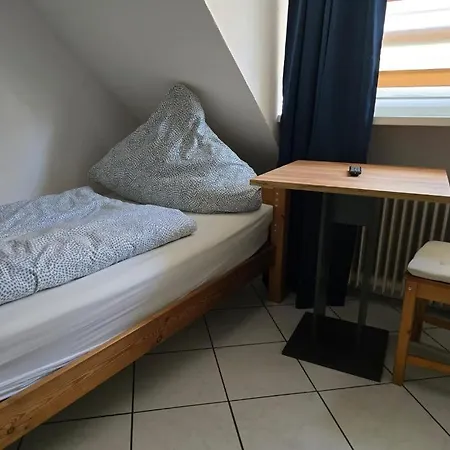 Balthasar Neumann Speiserei & Gaestehaus - Zentrum -e-ladestation, Naehe Phantasialand 2*