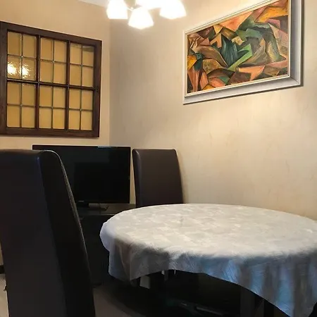 Penzion Balthasar Neumann Speiserei & Gaestehaus - Zentrum -e-ladestation, Naehe Phantasialand 2*