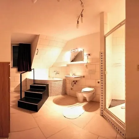 Balthasar Neumann Speiserei & Gaestehaus - Zentrum -e-ladestation, Naehe Phantasialand