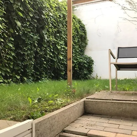 Balthasar Neumann Speiserei & Gaestehaus - Zentrum -e-ladestation, Naehe Phantasialand Konukevi Brühl