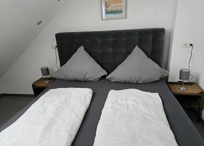 Balthasar Neumann Speiserei&gästehaus - Zentrum -e-ladestation, Nähe Phantasialand