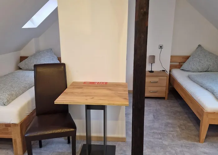 Balthasar Neumann Speiserei&gästehaus - Zentrum -e-ladestation, Nähe Phantasialand Gasthof Brühl