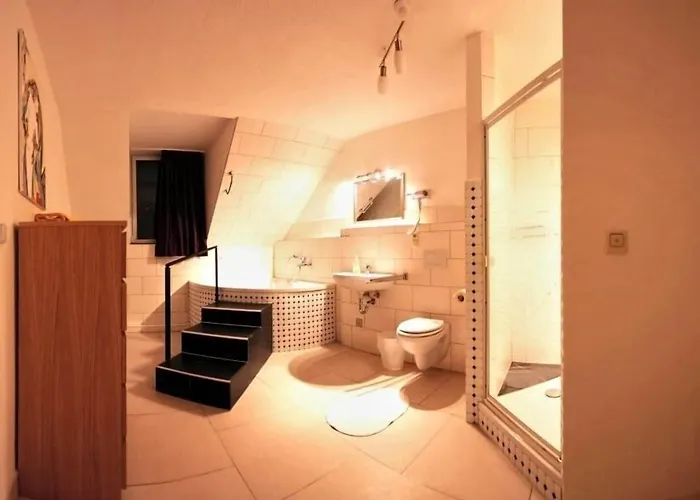 Balthasar Neumann Speiserei & Gaestehaus - Zentrum -e-ladestation, Naehe Phantasialand