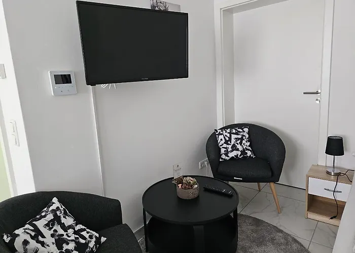 Casa de hóspedes Balthasar Neumann Speiserei & Gaestehaus - Zentrum -e-ladestation, Naehe Phantasialand 2*