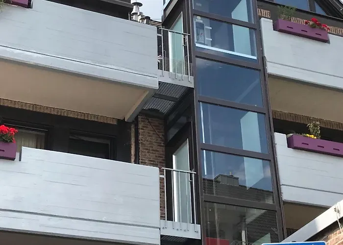 Balthasar Neumann Speiserei & Gaestehaus - Zentrum -e-ladestation, Naehe Phantasialand Brühl